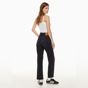 Levi’s Ribcage Straight Ankle Jeans in Black